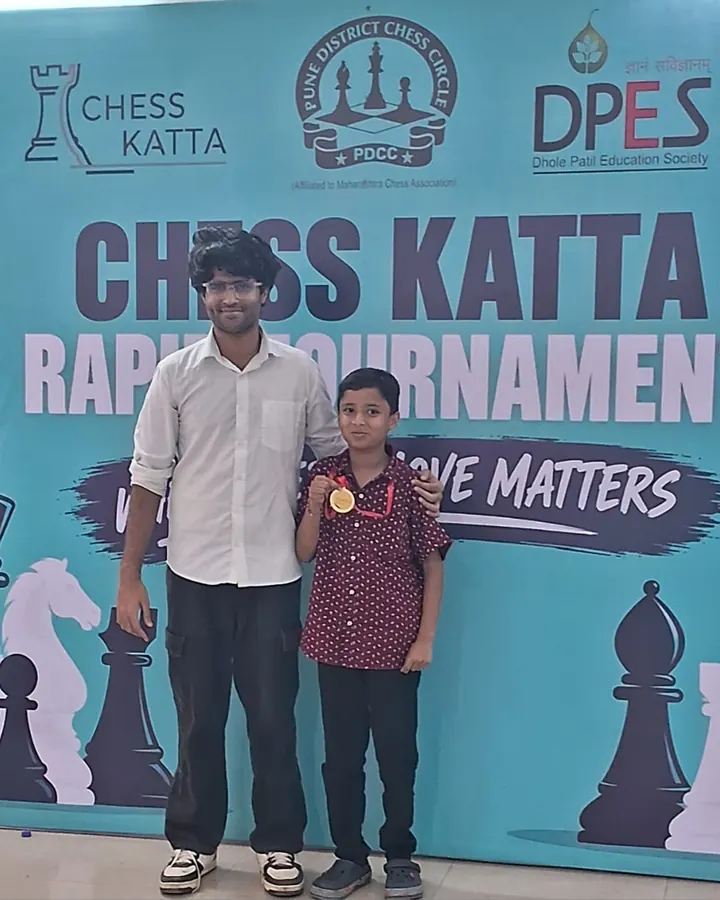 ChessWize student with a trophy at Chess Katta Rapid, Pune